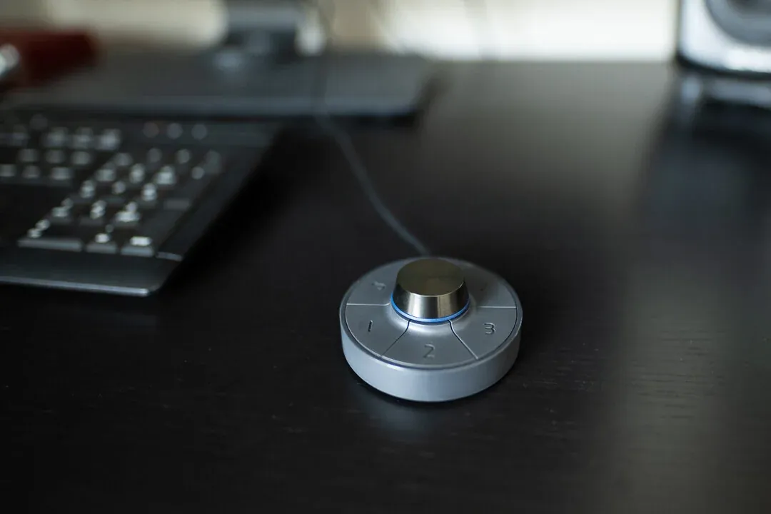 BenQ Hotkey Puck G2